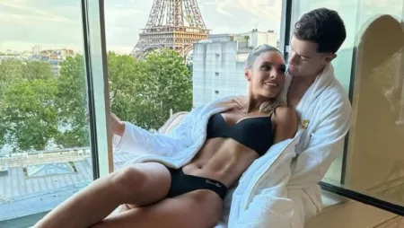 Lele Pons y Guaynaa Sufren Robo de Anillo de Bodas en París Lele Pons y Guaynaa Sufren Robo de Anillo de Bodas en París