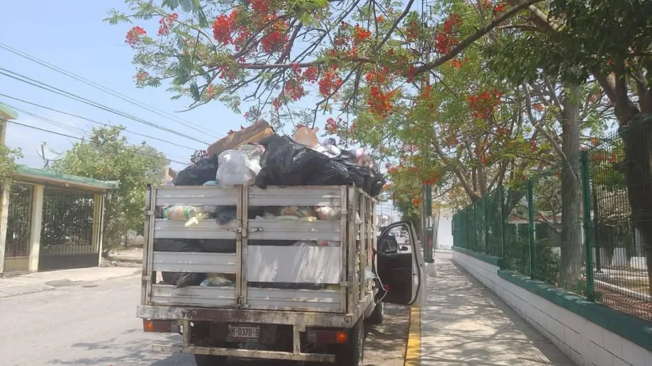 Fortalece municipio limpieza y mantenimiento de vialidades y áreas verdes