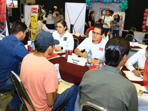Ofertarán 100 vacantes en Feria del Empleo en Victoria