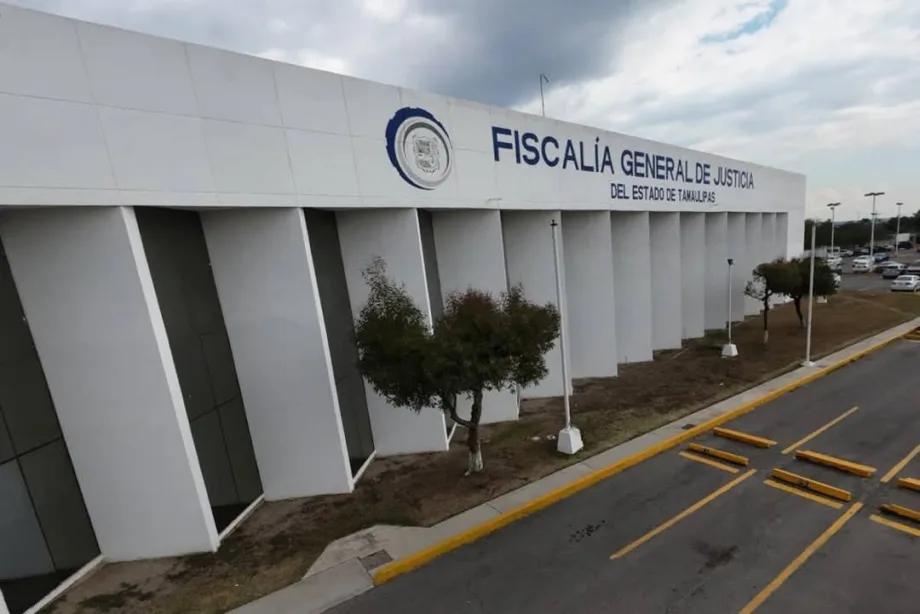 Niega FGJT que mujer detenida con dólares en la frontera sea funcionaria sustantiva