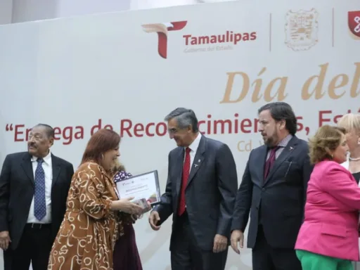 Américo Villarreal destaca que el magisterio es el eje y futuro del país
