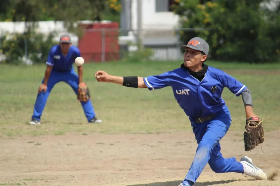 Toca turno a los beisbolistas de la UAT en el Campeonato Nacional ANUIES 2025.