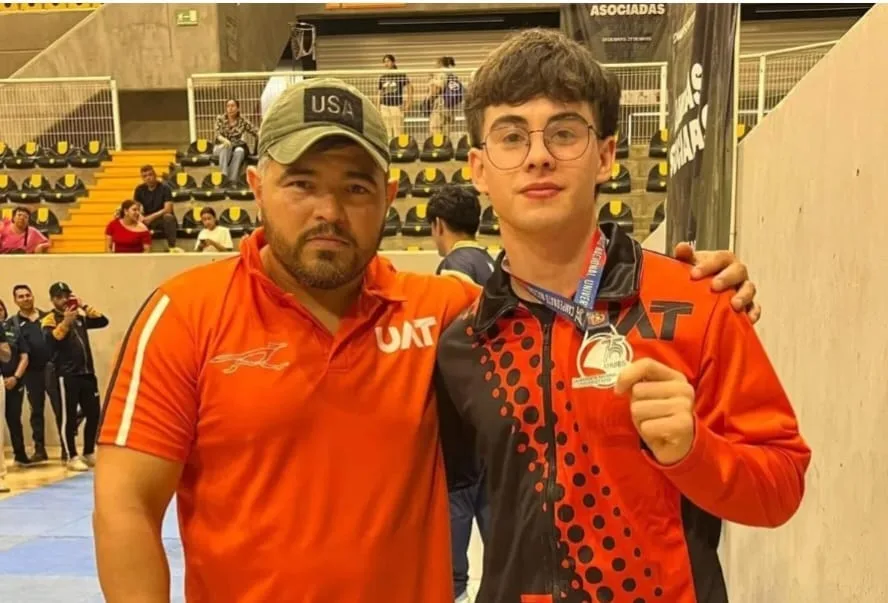 La UAT obtiene medalla de plata en lucha asociada en el Campeonato Nacional ANUIES 2025