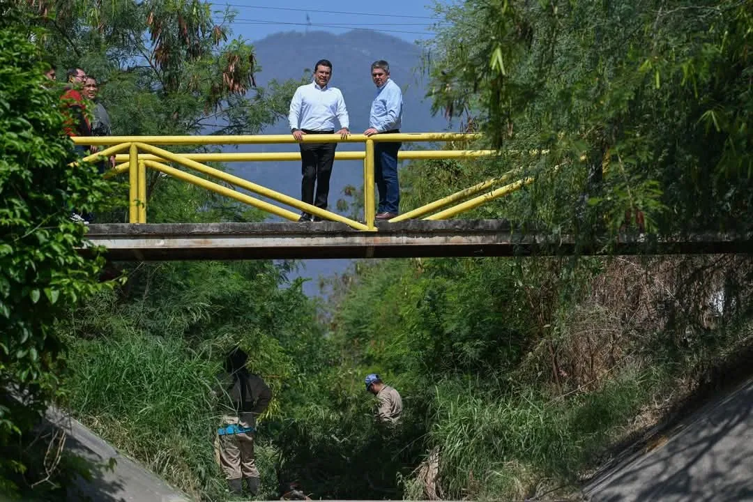 Alcalde Eduardo Gattás Báez recorre drenajes pluviales de Ciudad Victoria para prevenir inundaciones