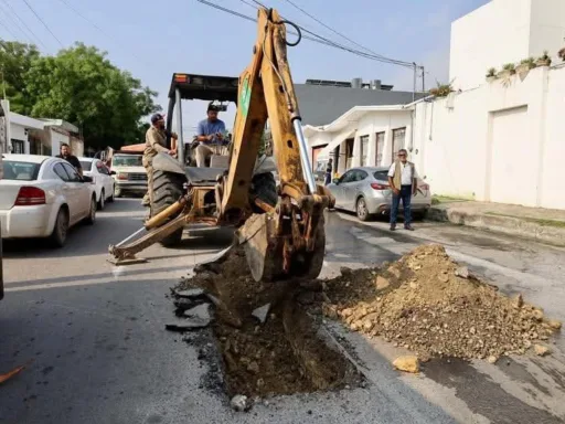 El alcalde Gattás supervisa la rehabilitación del drenaje en colonia Adolfo López Mateos