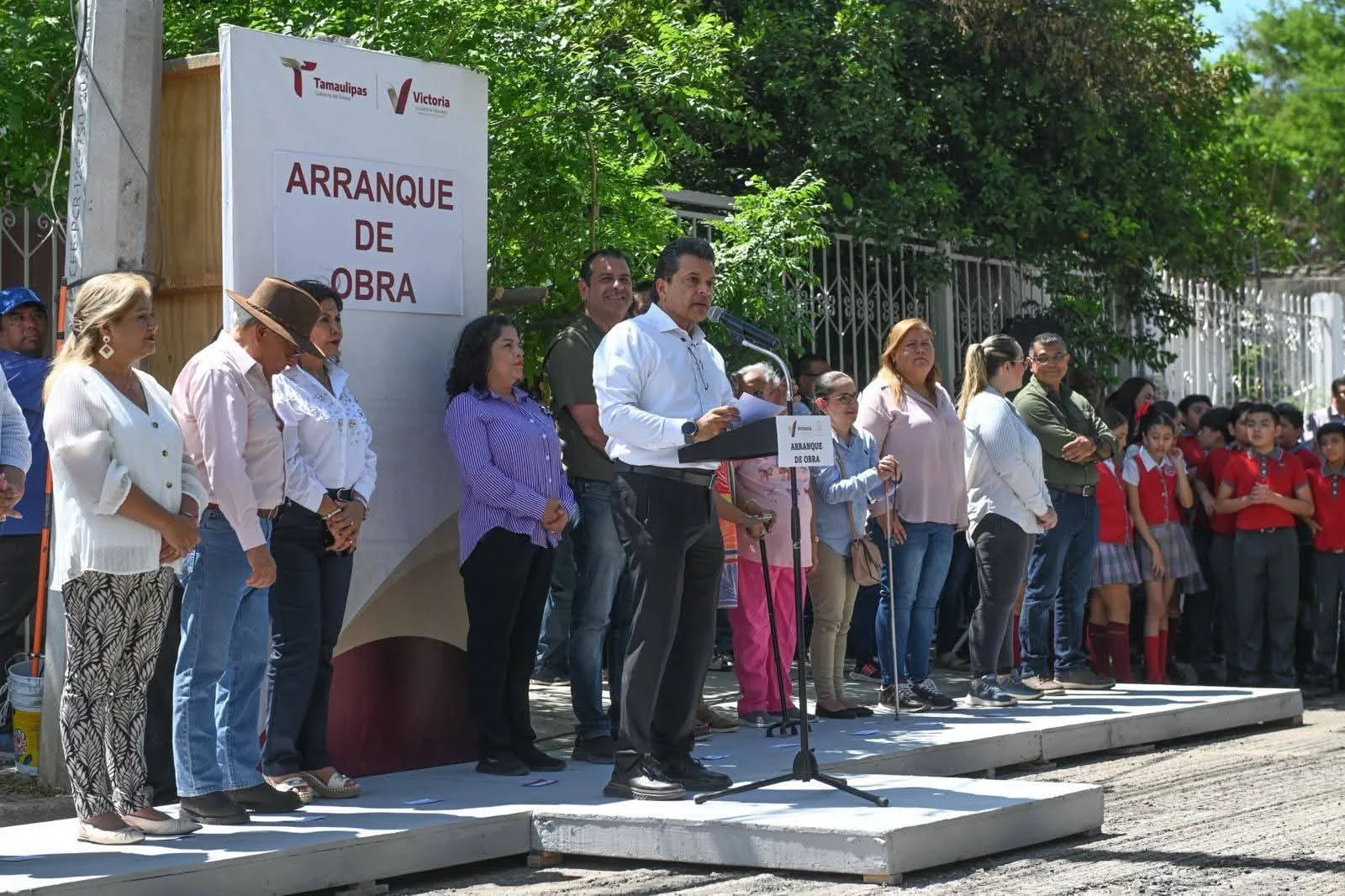 Alcalde Lalo Gattás Inicia Nuevas Obras de Pavimentación en Victoria