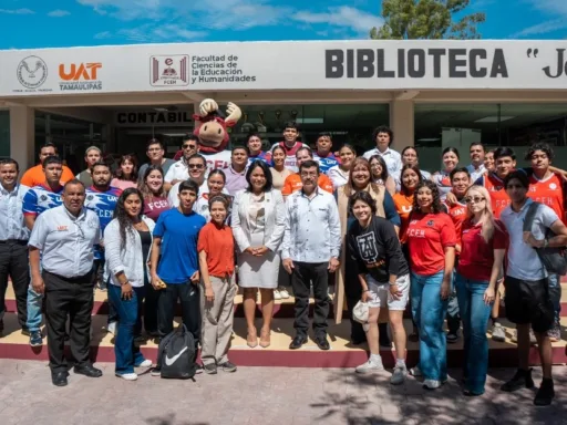 Rector de UAT Entrega Equipamiento en la Facultad de Educación y Humanidades