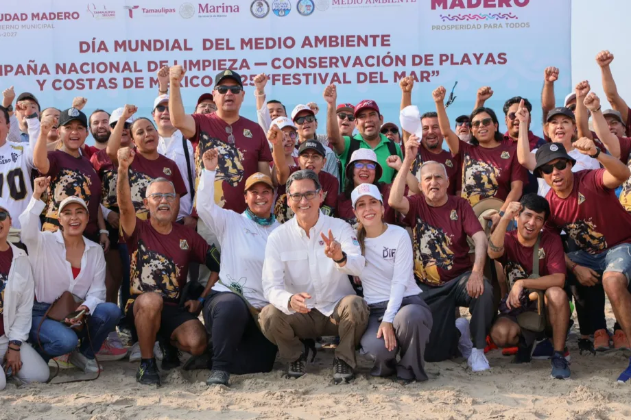 Limpieza de playas en Ciudad Madero