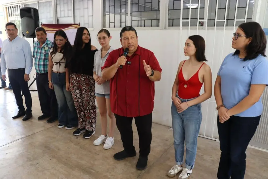 Tec Madero abre espacio de lactancia materna