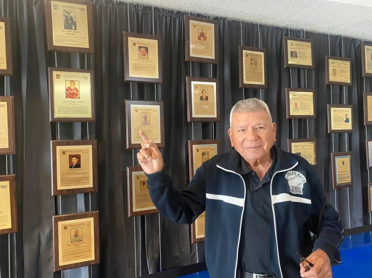 En Tamaulipas, Arnulfo Mata Huerta cumple 90 años siendo leyenda del periodismo deportivo