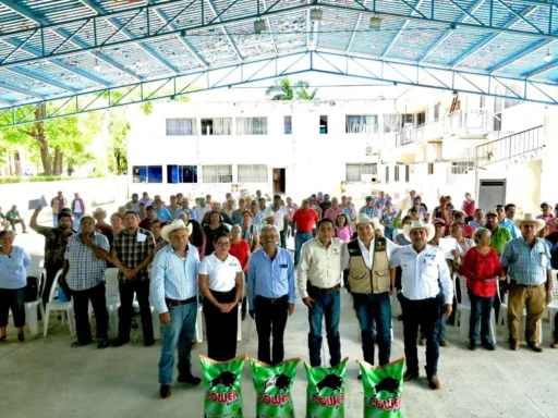 Gobierno de Tamaulipas refuerza al campo con entrega de semillas de alta calidad