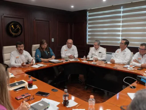 Dámaso Anaya llama a su gabinete a redoblar esfuerzos para 2025
