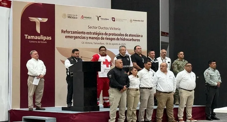 Pemex refuerza coordinación con autoridades en emergencias