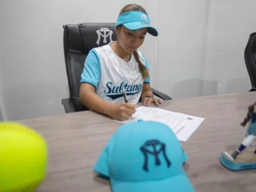 Victorense Alessandra Vázquez se integra a Sultanes Femenil 2025