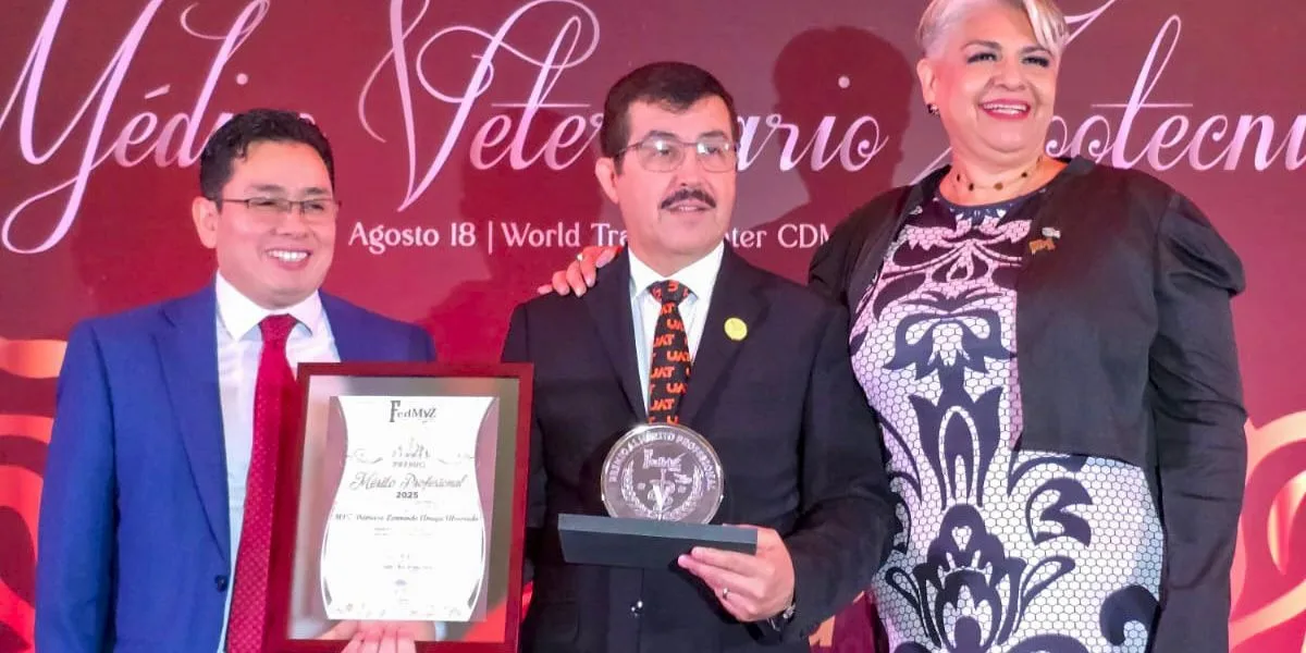 Dámaso Anaya, rector de la UAT, galardonado con Premio al Mérito 2025