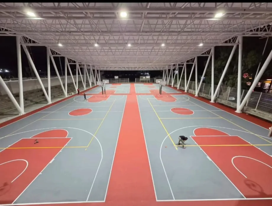 Rehabilitan la cancha de baloncesto en Ciudad Victoria