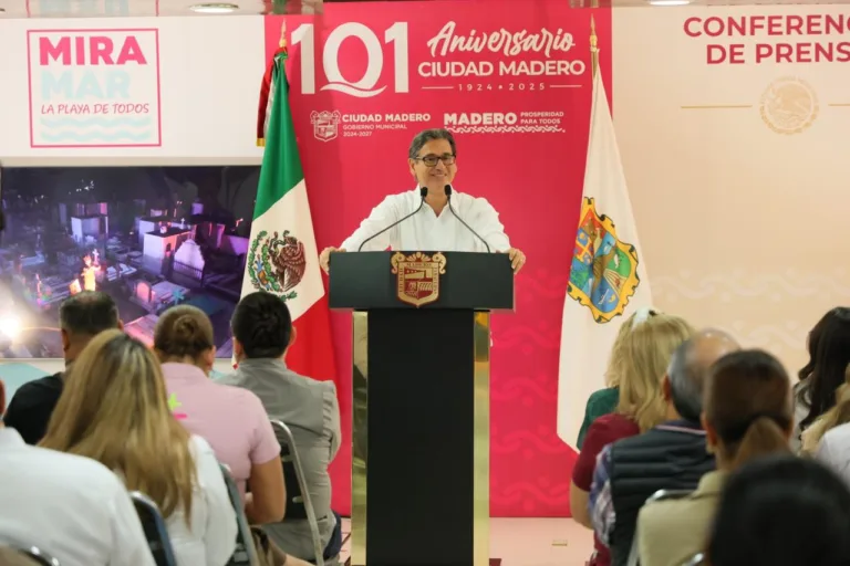 Madero refuerza plan contra socavones y baches