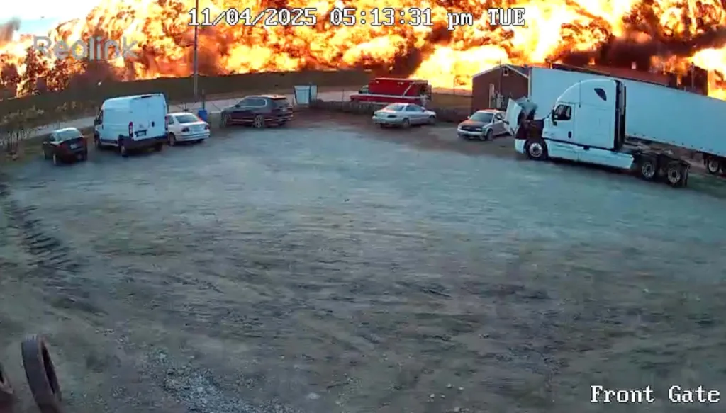 Tragedia aérea en Kentucky: 9 muertos tras desplome de avión de carga UPS