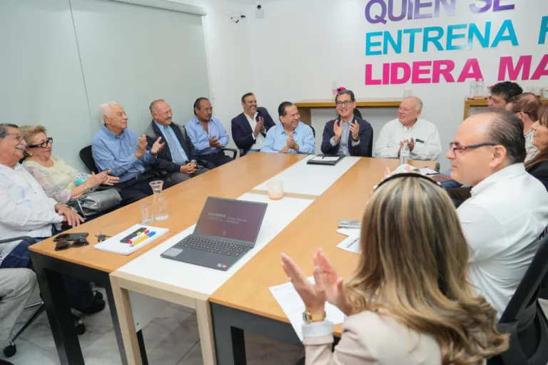 Erasmo González fortalece alianza con Notarios del Sur de Tamaulipas