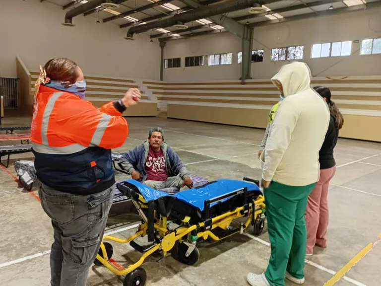 Refugio en Madero por onda gélida