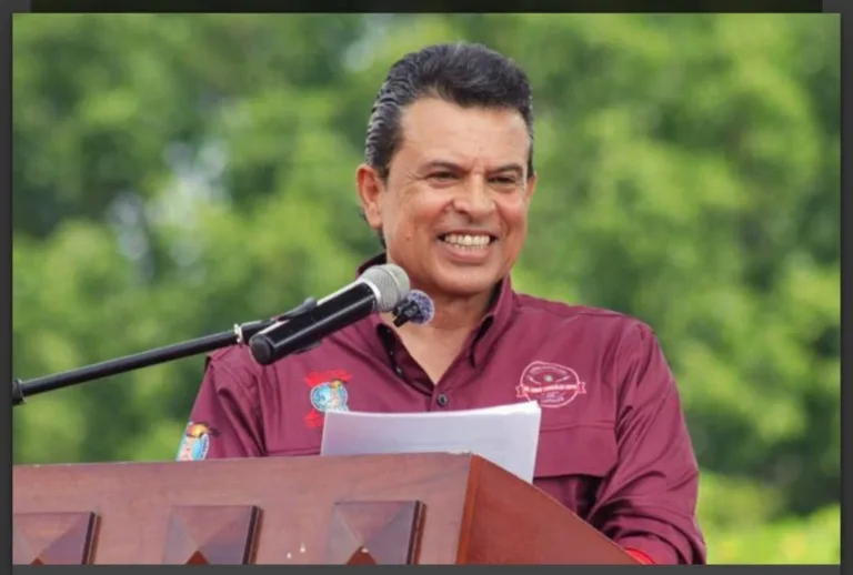 Gattás resalta inversión histórica de Américo en Victoria